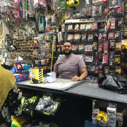 D G B Hardware