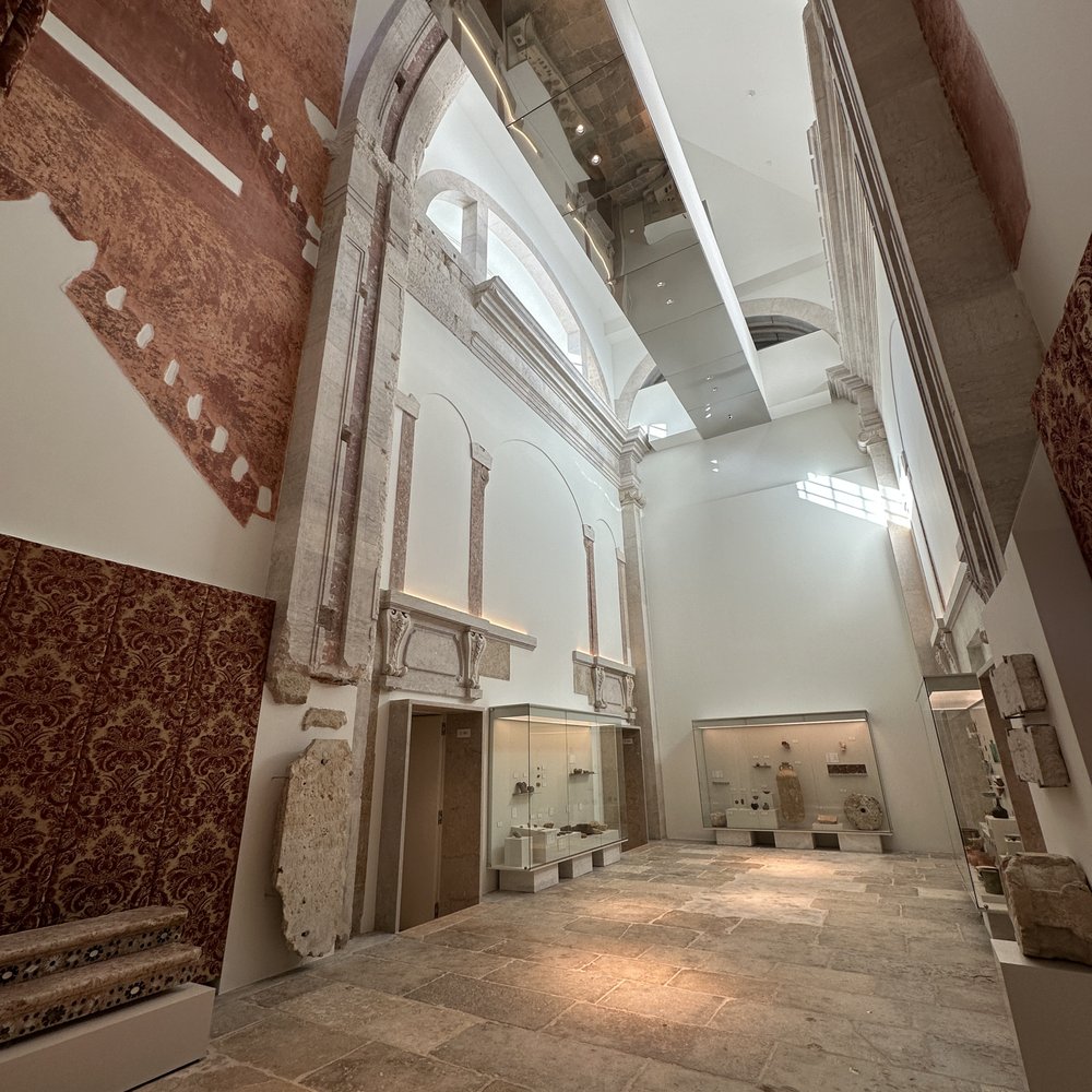 Locke de Santa Joana - Museum in the middle of the hotel - Hotels Near Me - Lisbon, 11