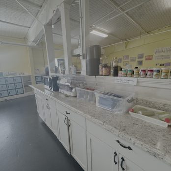 ISF Trading - Interior, self service area - Wholesalers Near Me - Portland, Maine