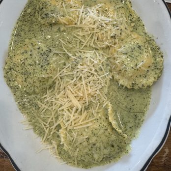 The Courtyard Cafe & Bakery - Pesto ravioli with garlic bread. A beautiful and delicious pasta dish. Julie A - Bakeries Near Me - Fallon, Nevada The Courtyard Cafe & Bakery - Pesto ravioli with garlic bread. A beautiful and delicious pasta dish. Julie A - Bakeries Near Me - Fallon, Nevada