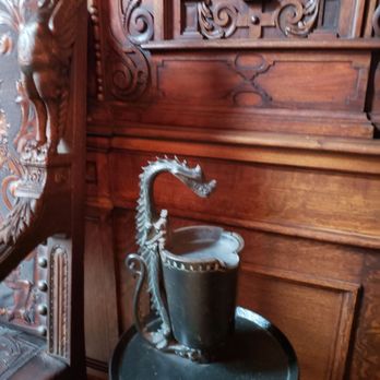 The Captain Frederick Pabst Mansion - Museums Near Me - Milwaukee, Wisconsin