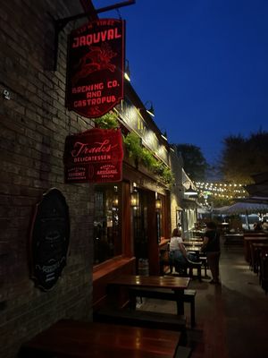 Jaquval Gastropub & Brewery by null