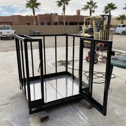 Dune Mafia Fabrication - Man lift
