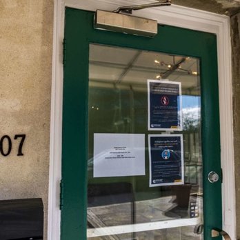 Simona Cafe - Outside door (Photo from Arlnow) - Coffee & Tea Near Me - Arlington, Virginia Simona Cafe - Outside door (Photo from Arlnow) - Coffee & Tea Near Me - Arlington, Virginia