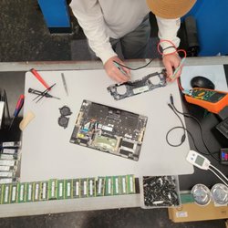 Parts People - Fixing a Dell Laptop Motherboard that has no backlight.