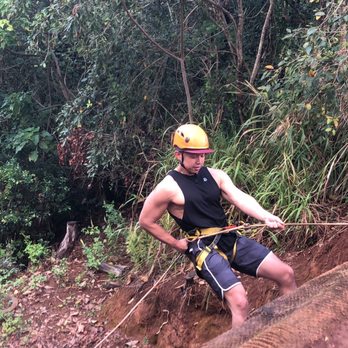 Da Life Outdoors - Training session on dry land - Outdoor Gear Near Me - Lihue, Hawaii Da Life Outdoors - Training session on dry land - Outdoor Gear Near Me - Lihue, Hawaii