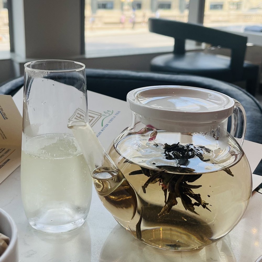 Bridges Lobby Bar - Emperor's Moonlight Litchi Blossom Tea - Bars Near Me - Chicago, Illinois