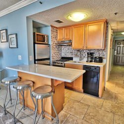 Meridian Plaza - Hallway, renovated Stainlwss Steel Appliances, Marble