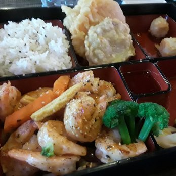 GreenGinger - Dinner box shrimp teriyaki - Sushi Bars Near Me - Greenwood, Indiana