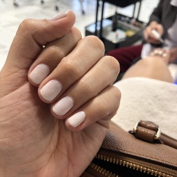 Vera Nail Spa - Helen did an amazing job, color 17 - Nail Salons Near Me - Downey, California