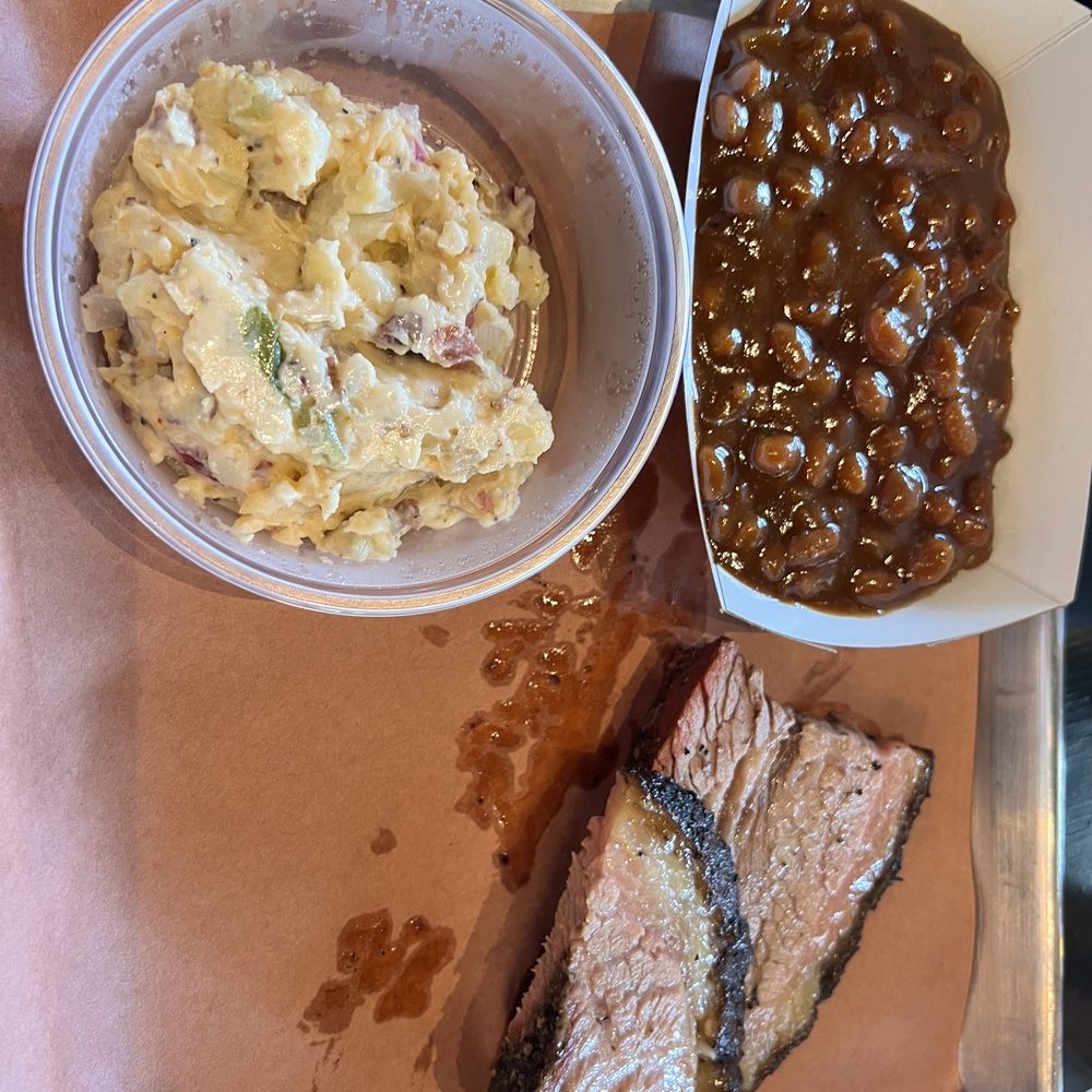 DAS BBQ - Delicious brisket, baked beans, and POTATO SALAD (5 oz.)* - Barbeque Near Me - Atlanta, Georgia DAS BBQ - Delicious brisket, baked beans, and POTATO SALAD (5 oz.)* - Barbeque Near Me - Atlanta, Georgia