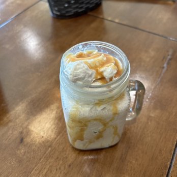 1914 Coffee House - Caramel Frappe - Coffee & Tea Near Me - Temple, Texas
