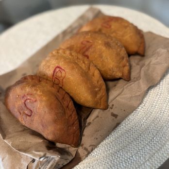 Palm and Press Bistro - Chicken, Beef and Pizza Empanadas - Sandwiches Near Me - Virginia Beach, Virginia Palm and Press Bistro - Chicken, Beef and Pizza Empanadas - Sandwiches Near Me - Virginia Beach, Virginia