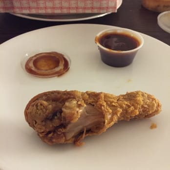 Evanston Chicken Shack - That fried drumstick with that Honey BBQ sauce. Yum. - American Near Me - Evanston, Illinois Evanston Chicken Shack - That fried drumstick with that Honey BBQ sauce. Yum. - American Near Me - Evanston, Illinois