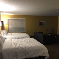 Holiday Inn Overland Park-Conv Ctr - 2 Queen Suite