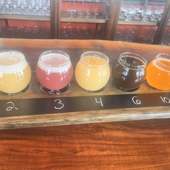 Oozlefinch Beers & Blending - Flight - Breweries Near Me - Fort Monroe, Virginia