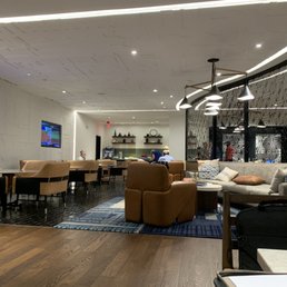 Concierge lounge Concierge lounge