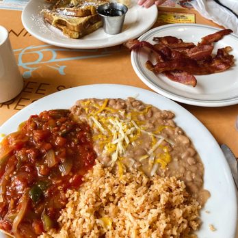 Annia's Kitchen - American Near Me - El Monte, California Annia's Kitchen - American Near Me - El Monte, California
