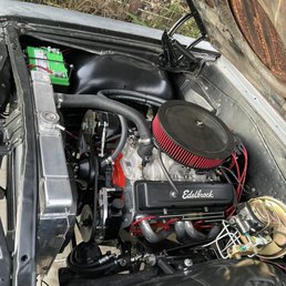 Engine installed. Engine installed.