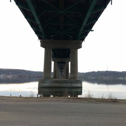 Fred Schwengel Memorial Bridge - Yeah, it's a bridge...