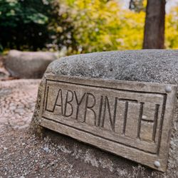 Find best meditation spots