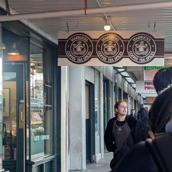 Starbucks - Coffee & Tea Near Me - Seattle, Washington