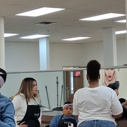 DuVall's School Of Cosmetology