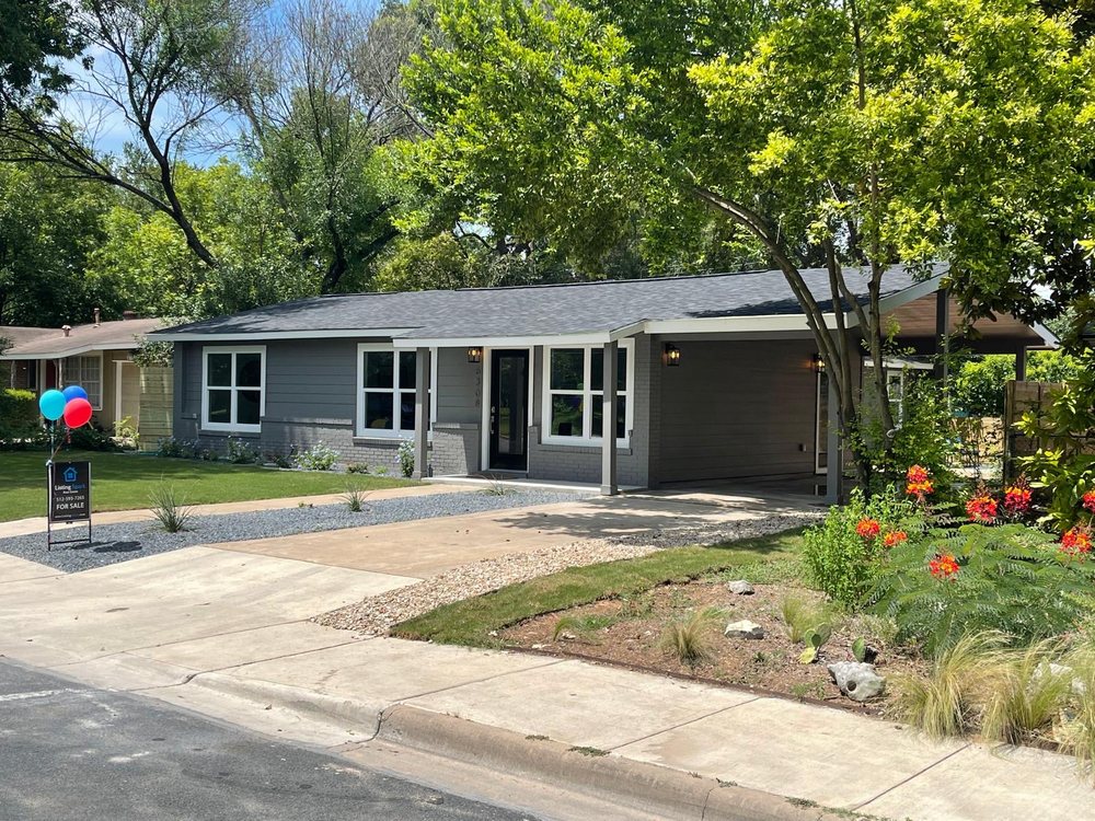 Slide of Lakeway Roofing