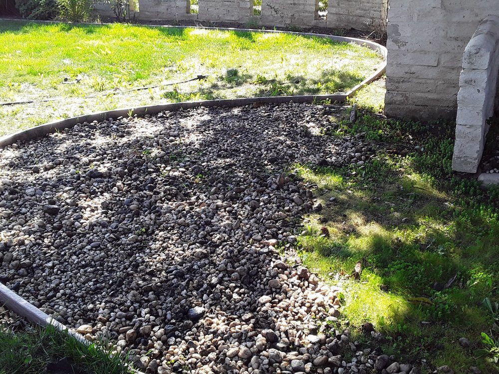 Slide of Pauls Concrete and Landscaping