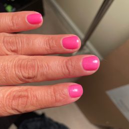 I mean they look like my daughter did a coat of polish on my nails. Gel? Too thin I mean they look like my daughter did a coat of polish on my nails. Gel? Too thin
