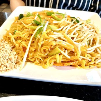 Panya Thai Kitchen - Pad Thai - Thai Near Me - Escondido, California Panya Thai Kitchen - Pad Thai - Thai Near Me - Escondido, California