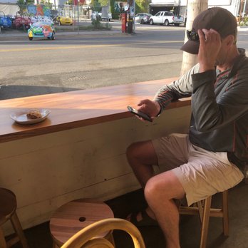 Dart Coffee Co - Coffee Roasteries Near Me - Santa Barbara, California