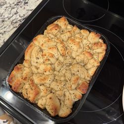 Papa Murphy's - Garlic Monkey Bread (baked)