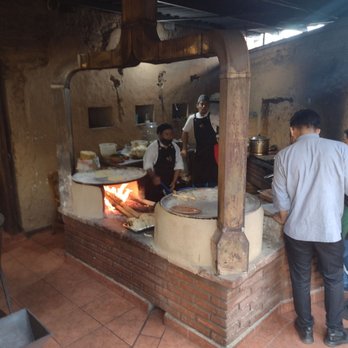 Ancestral Cocina Tradicional - Front kitchen - Mexican Near Me - Oaxaca, OAX Ancestral Cocina Tradicional - Front kitchen - Mexican Near Me - Oaxaca, OAX