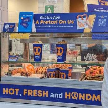 Auntie Anne's - Pretzels Near Me - Torrance, California