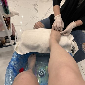 Red Phoenix Nail Spa - I love that they use sealed tools and lining on their spa chairs. - Nail Salons Near Me - Rialto, California
