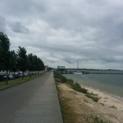 Bert Haanstrakade - Windy weather!