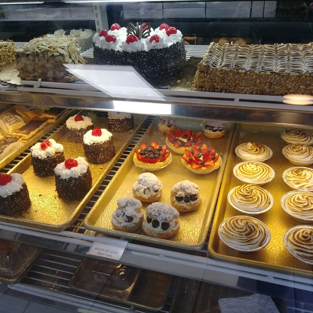 Bariloche Gourmet - Delicious pastries - Bakeries Near Me - Miami, Florida