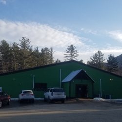 Barking Dawg Market - Barking Dawg Market in Newry, ME near Sunday River ski area