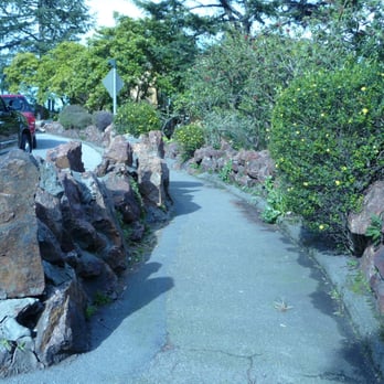 Pioneer Park - original stone lined pedestrian walkway to Coit Tower - Parks Near Me - San Francisco, California Pioneer Park - original stone lined pedestrian walkway to Coit Tower - Parks Near Me - San Francisco, California