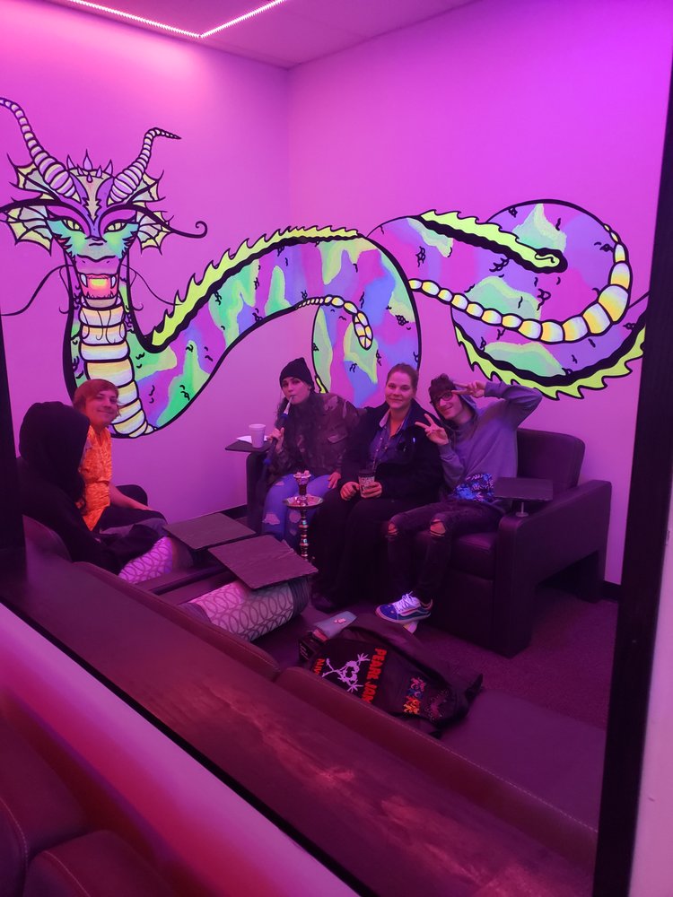 Smoke Square & Hookah Logo