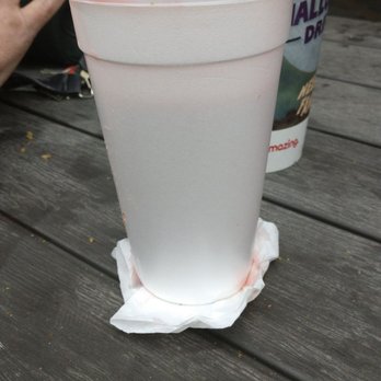 George's Drive-In - "small" shake - American Near Me - Riverside, California