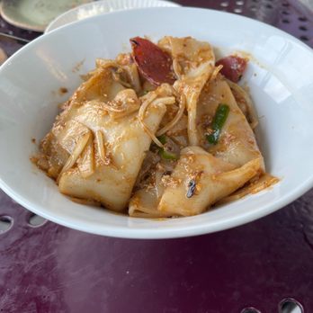 Doi Moi - Char Kuey Teow (Stir Fried Rice Noodle) - Vietnamese Near Me - Washington, DC, District of Columbia