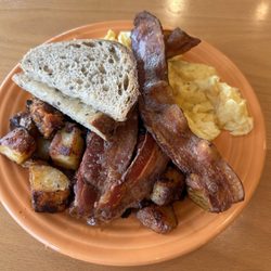 Crema Cafe - Lake Edge Eggs and Hash