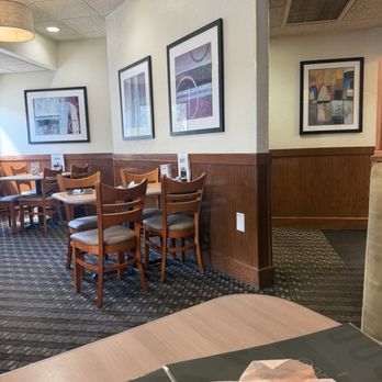 Perkins Restaurant & Bakery - Inside - American Near Me - Winter Park, Florida Perkins Restaurant & Bakery - Inside - American Near Me - Winter Park, Florida