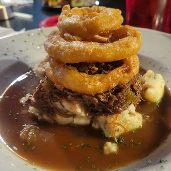 Red Lion Grog House - Lancashire Hot Pot - min - British Near Me - Indianapolis, Indiana