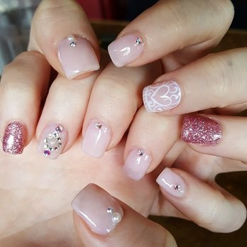 Luxe Nails - Valentine's Day Nails by Anne! - Nail Salons Near Me - Newbury Park, California Luxe Nails - Valentine's Day Nails by Anne! - Nail Salons Near Me - Newbury Park, California