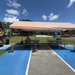 Baracoa Latin-American Style Food - Undercover area providing shade.