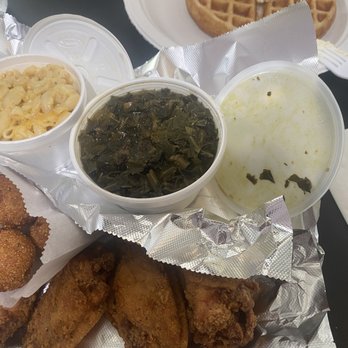 BB's Cafe - Chicken lunch plate with collard greens and Mac and cheese. Waffle ala carte - Soul Food Near Me - Covina, California BB's Cafe - Chicken lunch plate with collard greens and Mac and cheese. Waffle ala carte - Soul Food Near Me - Covina, California