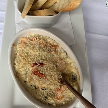 The Prescott - The BEST thing I've eaten in months. Absolutely fantastic. Savory and full of flavor. GET THE LOBSTER DIP! - Diners Near Me - Kernersville, North Carolina
